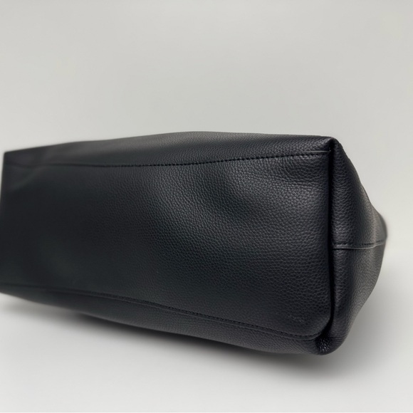 COACH Central Tote With Zip With REXY And Carriage And Matching REXY Zip Wallet - Picture 13 of 16